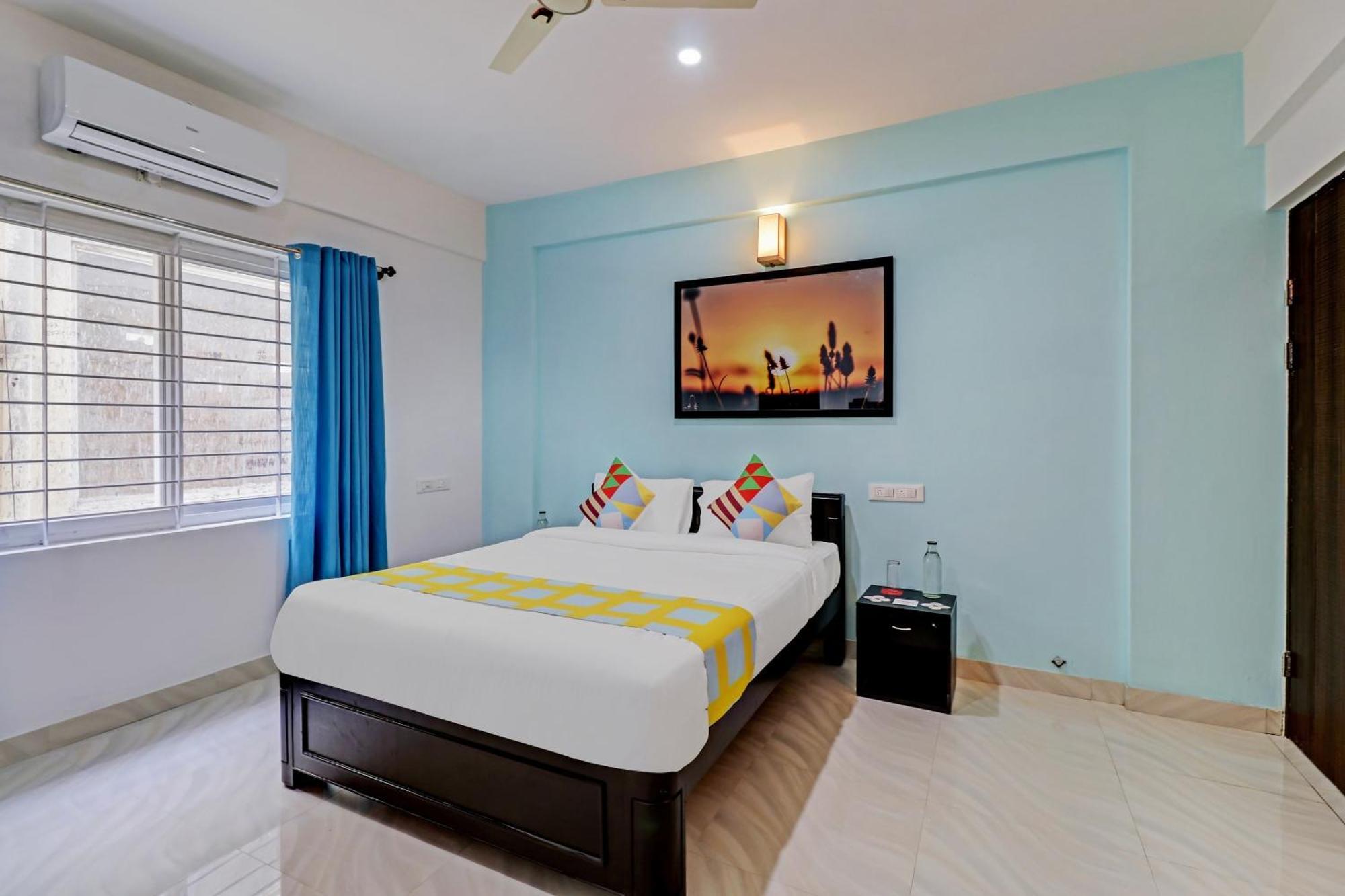 Oyo Nr Royal Hotel Bangalore Ngoại thất bức ảnh